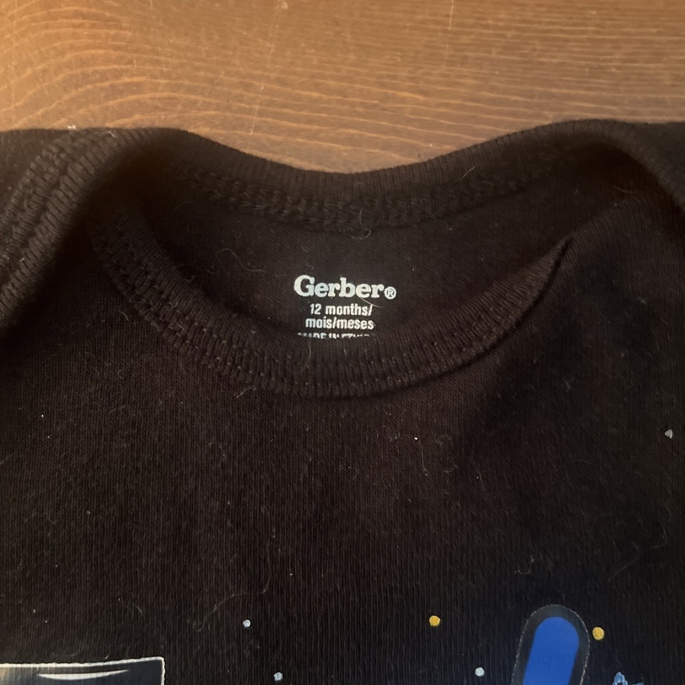 GERBER baby Hannukah Black Body Suit Size 12‎ Months - Picture 4 of 5